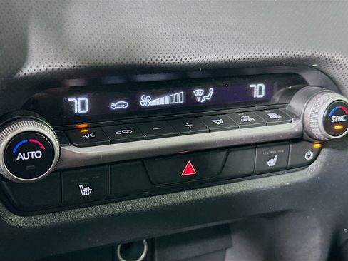 Used 2025 MAZDA CX-50 AWD 2.5 S w/ Premium Package image 23