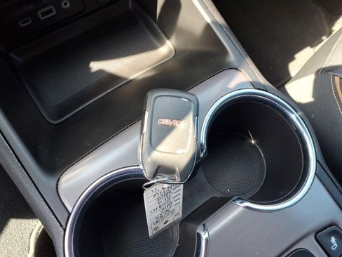 Used 2023 GMC Terrain AT4 AWD/4WD image 21