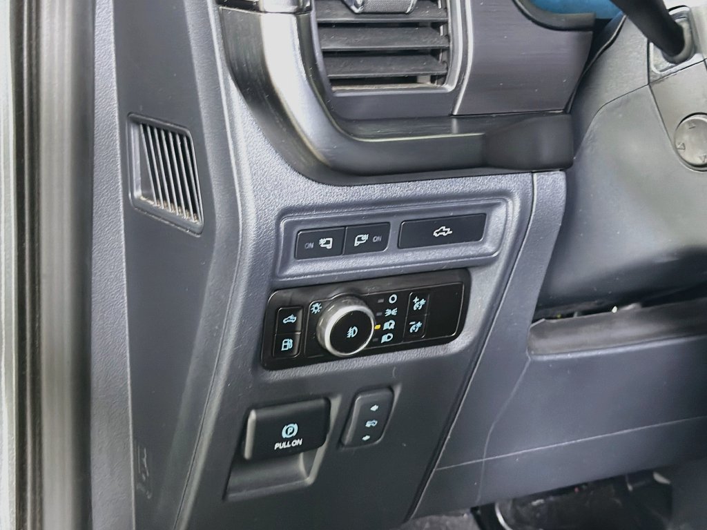 Used 2023 Ford F150 Lariat w/ Equipment Group 502A High AWD/4WD image 13