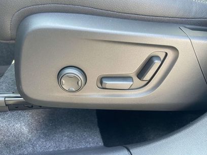 New 2026 Volvo XC40 B5 Plus w/ Protection Package Premier