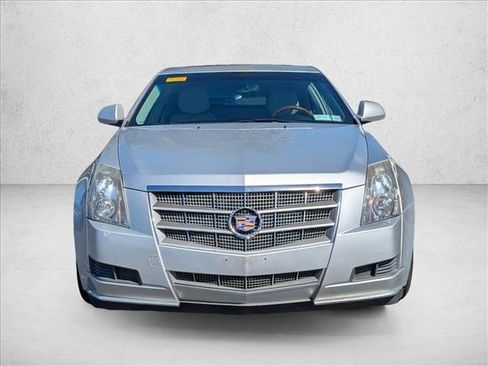 Used 2010 Cadillac CTS Luxury image 2