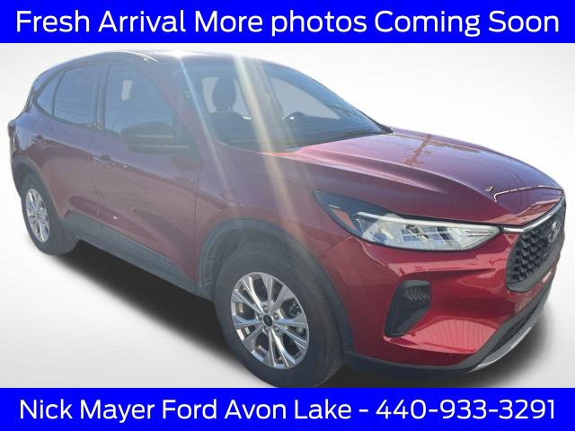 Used 2025 Ford Escape Active w/ Cold Weather Package AWD/4WD image 9
