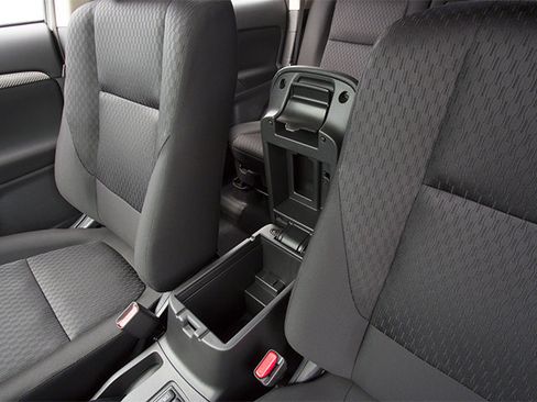 Used 2014 Mitsubishi Outlander GT AWD/4WD image 16