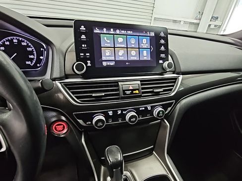 Used 2019 Honda Accord Sport image 13