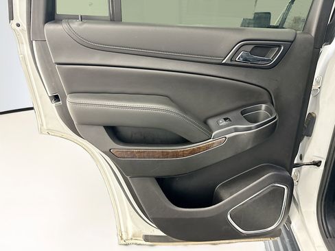 Used 2018 Chevrolet Tahoe LT image 27