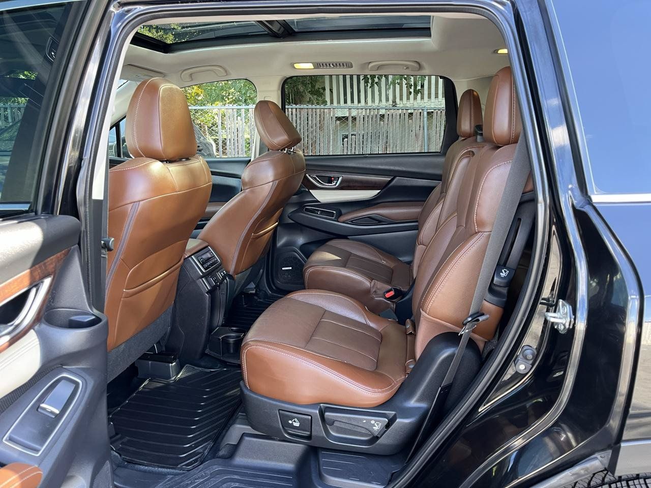 Used 2019 Subaru Ascent Touring w/ Popular Package #3 AWD/4WD image 19