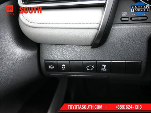 Used 2023 Toyota Camry SE image 21