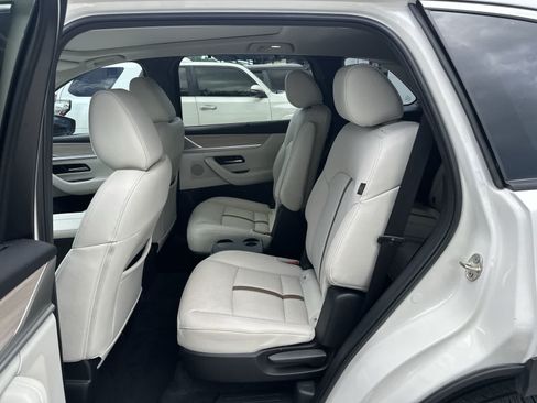 Used 2026 MAZDA CX-90 Plug-In Hybrid w/ Premium Plus AWD/4WD image 4