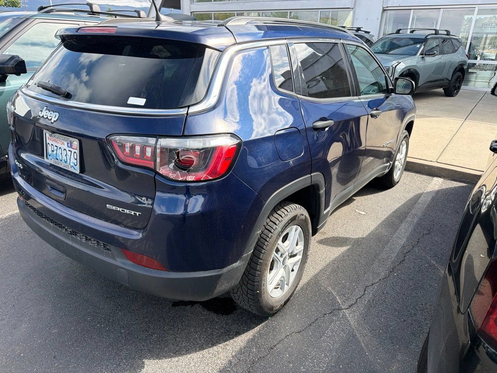 Used 2021 Jeep Compass Sport w/ Cold Weather Group AWD/4WD image 3
