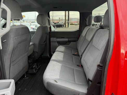 Used 2021 Ford F150 XLT AWD/4WD image 11
