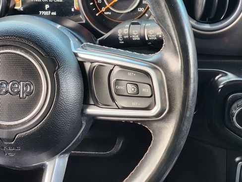 Used 2019 Jeep Wrangler Unlimited Sahara w/ Safety Group image 27