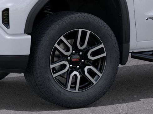 New 2026 GMC Sierra 1500 AT4 w/ AT4 Premium Package image 9