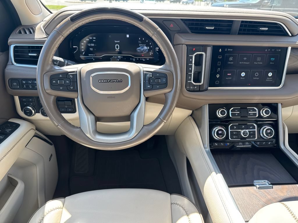 Certified 2023 GMC Yukon XL Denali w/ Denali Reserve Package AWD/4WD image 23