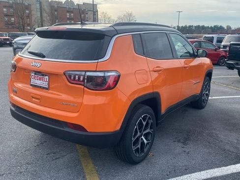 New 2026 Jeep Compass Limited image 8