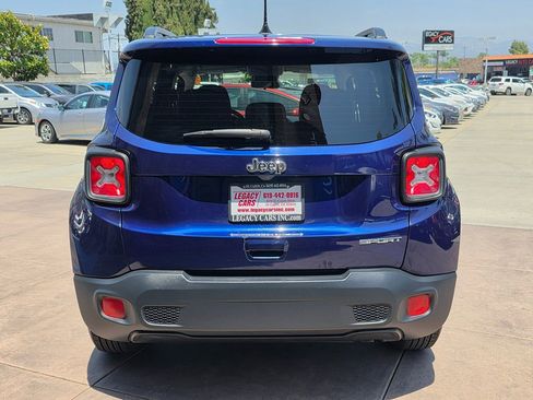 Used 2018 Jeep Renegade Sport w/ Power & Air Group image 12