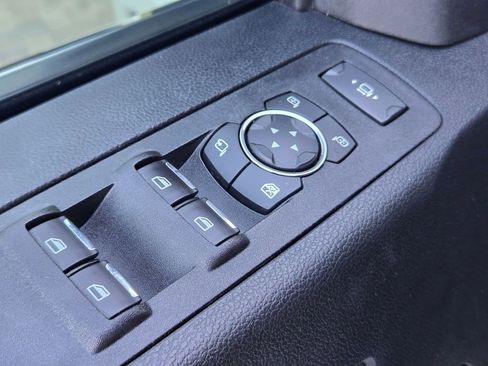 Used 2021 Ford F250 Platinum image 12