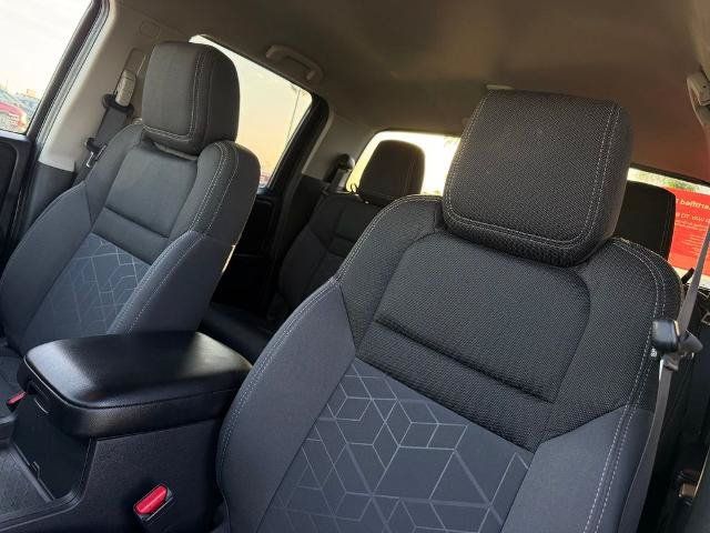 Certified 2025 Nissan Frontier SV RWD image 15