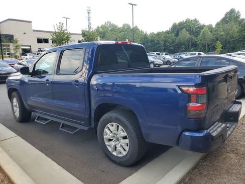 Used 2023 Nissan Frontier SV RWD image 4