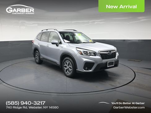 Used 2019 Subaru Forester Premium AWD/4WD image 1
