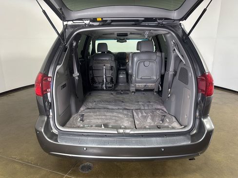 Used 2005 Toyota Sienna XLE Limited w/ XLE Limited Pkg 2 AWD/4WD image 15