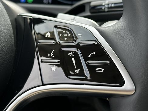 Certified 2026 Mercedes-Benz E 450 4MATIC Sedan image 28