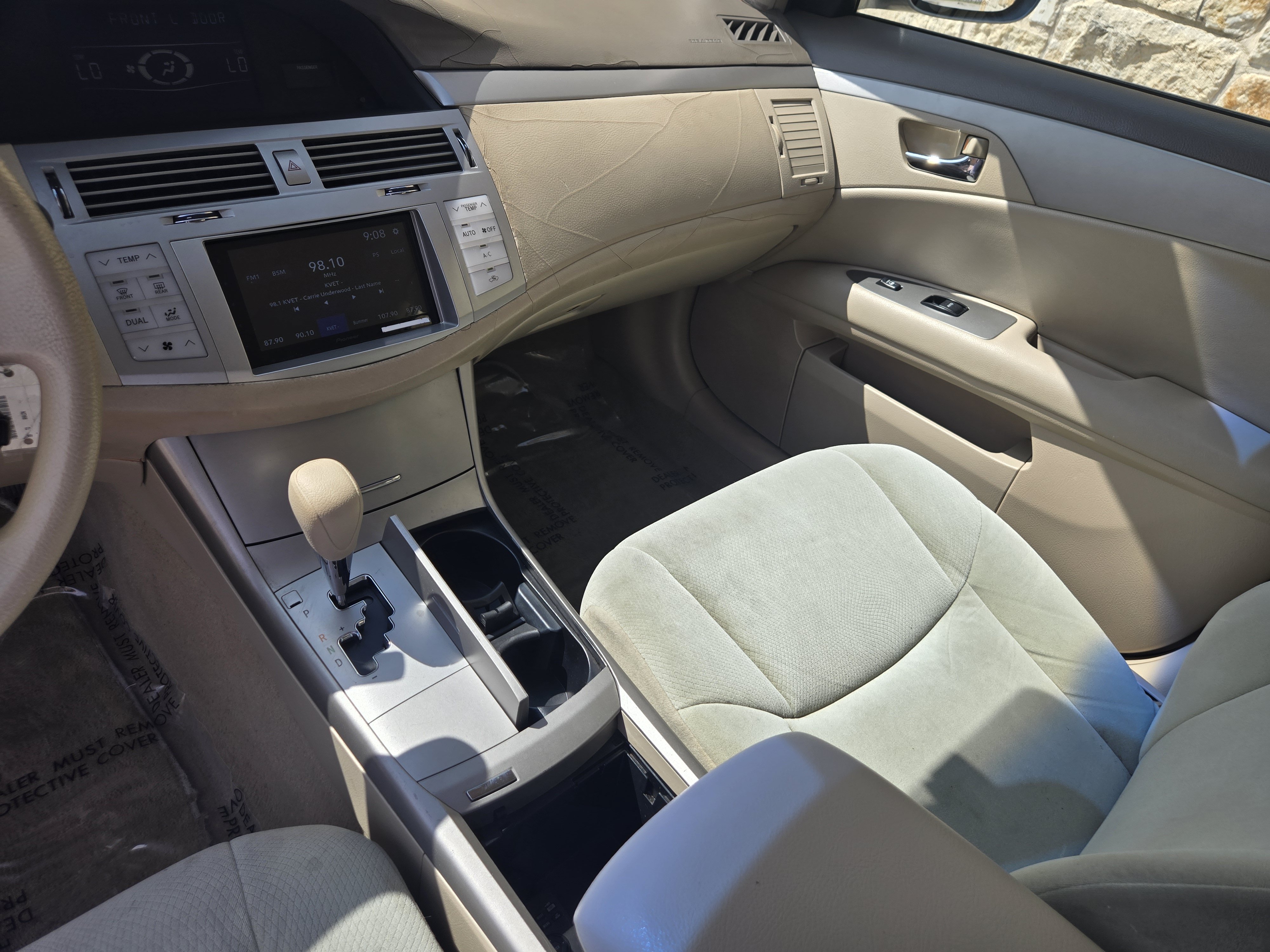 Used 2009 Toyota Avalon XL FWD image 13