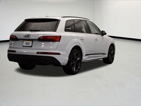 Used 2025 Audi Q7 3.0T Premium Plus w/ Premium Plus Package image 5