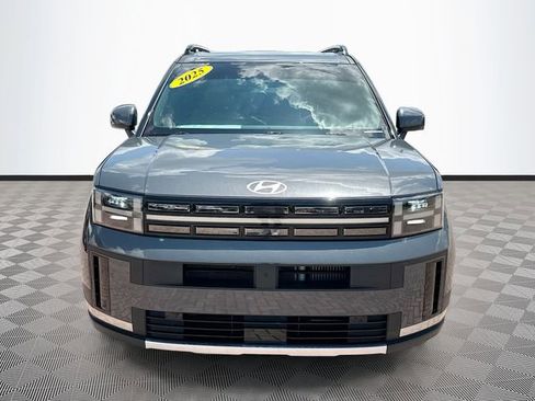 Used 2025 Hyundai Santa Fe Limited FWD image 2