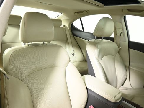 Used 2012 Lexus IS 250 AWD image 32