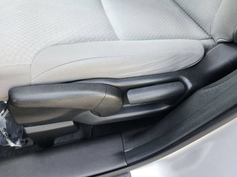 Used 2016 Honda CR-V SE image 26