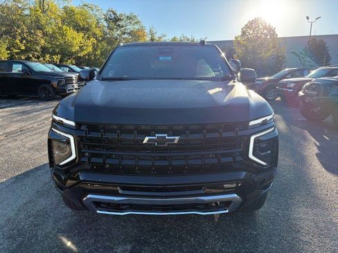 New 2025 Chevrolet Tahoe 4WD image 3