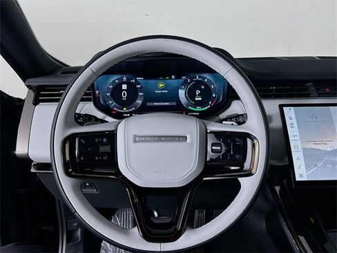 New 2025 Land Rover Range Rover Sport Dynamic SE image 12