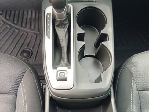 Used 2025 Chevrolet Trax LS w/ LS Convenience Package FWD image 20