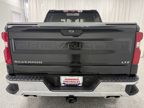 Certified 2022 Chevrolet Silverado 1500 LTZ w/ Technology Package image 9