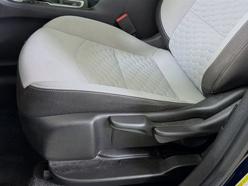 Used 2020 Chevrolet Equinox LS FWD image 24