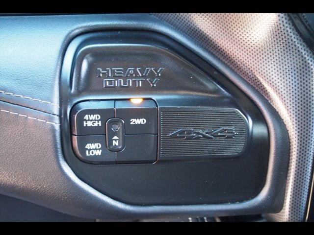Used 2024 RAM 3500 Limited AWD/4WD image 26