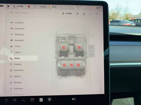 Used 2023 Tesla Model 3 Standard Range image 21