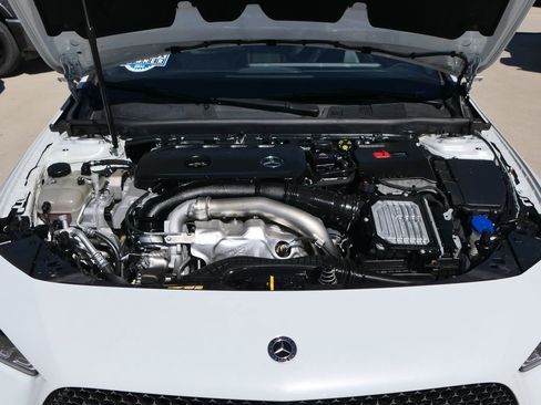 Used 2024 Mercedes-Benz CLA 250 CLA 250 image 27