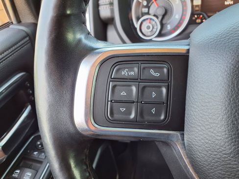 Used 2019 RAM 2500 Laramie AWD/4WD image 14