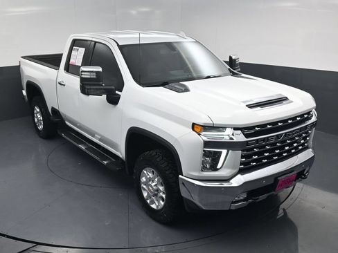 Used 2022 Chevrolet Silverado 2500 LTZ w/ Safety Package AWD/4WD image 13