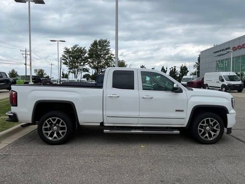 Used 2016 GMC Sierra 1500 SLT AWD/4WD image 17