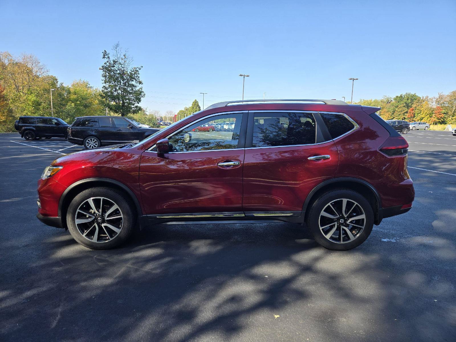 Used 2019 Nissan Rogue SL w/ Premium Package AWD/4WD image 5