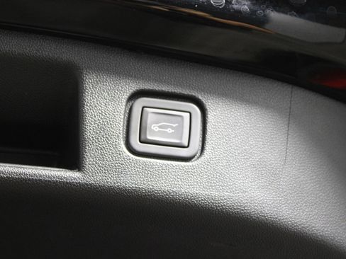 Used 2024 Chevrolet Blazer EV RS AWD/4WD image 30