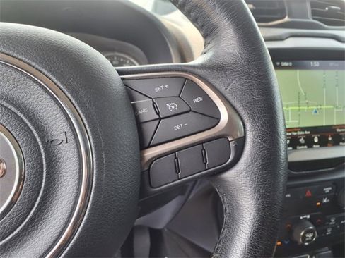 Used 2022 Jeep Renegade Latitude w/ Convenience Group image 21