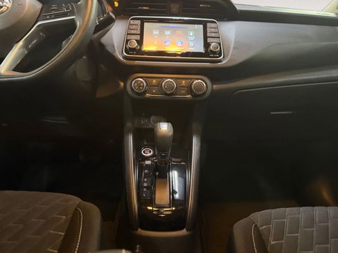 Used 2022 Nissan Kicks S FWD image 18