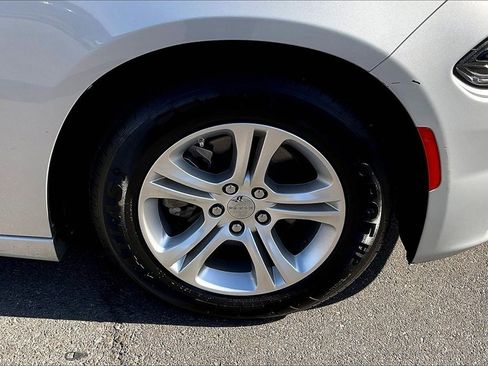 Used 2023 Dodge Charger SXT image 5