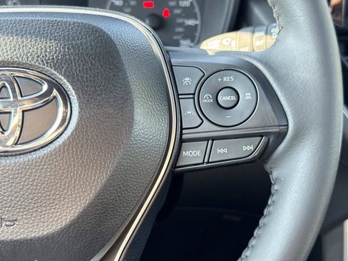 Used 2024 Toyota Corolla Cross Nightshade image 7