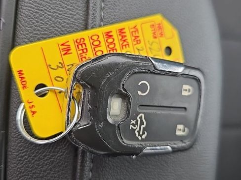 Used 2019 Chevrolet Silverado 1500 LT Trail Boss image 8