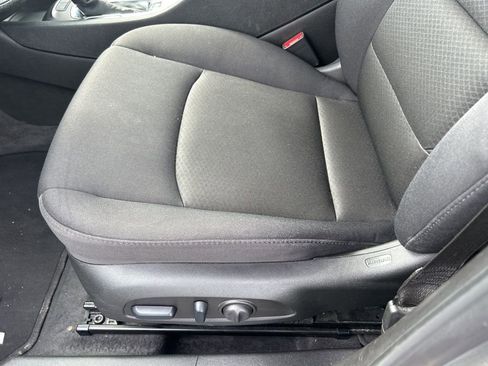 Used 2024 Chevrolet Malibu LT image 17