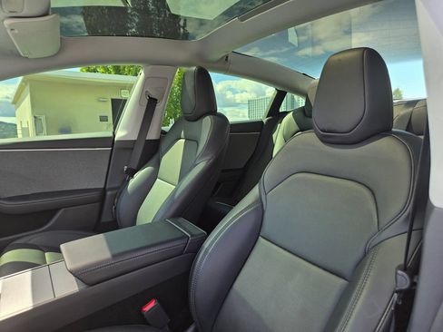 Used 2025 Tesla Model 3 Long Range RWD image 21